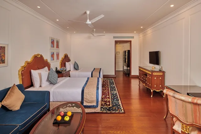غرفة تنفيذية بسرير فردي، MAYFAIR Lake Resort, Atal Nagar, Raipur 2/3