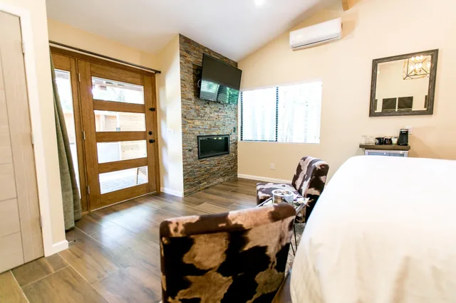 Amber, Suite, King Bed، Creekside Inn Sedona 2/4