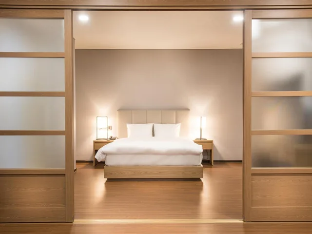 جناح بسرير كوين بإطلالة على البحر، Hotel Tops 10 7/10
