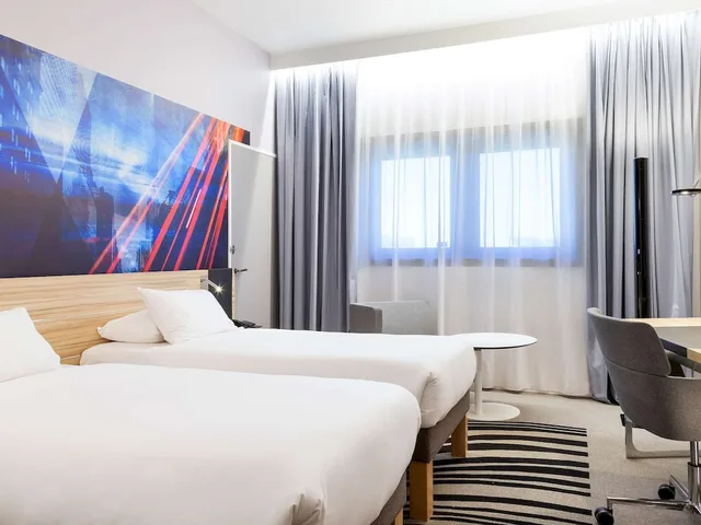 Executive, King Bed, Novotel Tours Centre Gare 2/10
