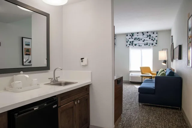 استوديو بسريرين كوين، Hampton Inn and Suites Los Angeles /Sherman Oaks (ex Hampton Suites LAX Van Nuys) 3/4