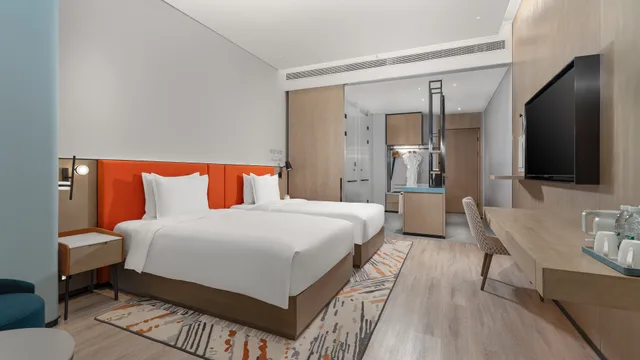 غرفة قياسية بسريرين مزدوجين في طابق مرتفع، EVEN Hotel Yinchuan Yuehai by IHG 3/5