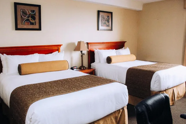 غرفة قياسية رباعية، Welcominns Hotel Ottawa 8/10