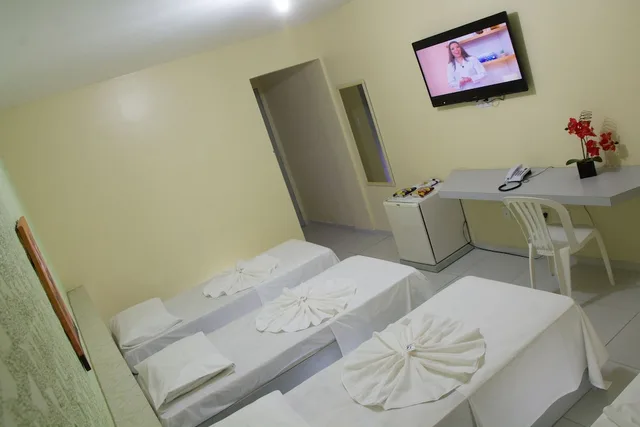 غرفة عائلية رباعية بسرير مزدوج وسريرين منفصلين، JR Hotel 4/10