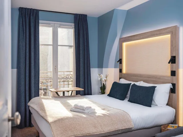 غرفة قياسية بسرير كوين مع أريكة، ibis Styles Paris Montmartre North 1/10