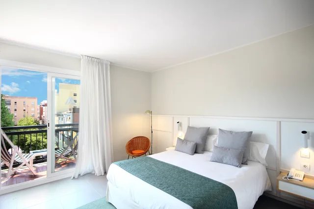 غرفة بريميوم بسرير مزدوج، Aqua Hotel Bertran - Adults Only 2/10