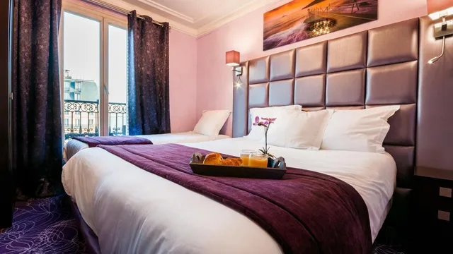 غرفة ثلاثية بسرير مزدوج وسرير فردي، HOTEL D ALSACE 1/9