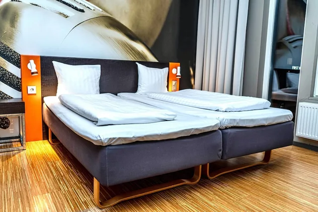 غرفة قياسية بسريرين منفصلين، Comfort Hotel Malmo 3/9