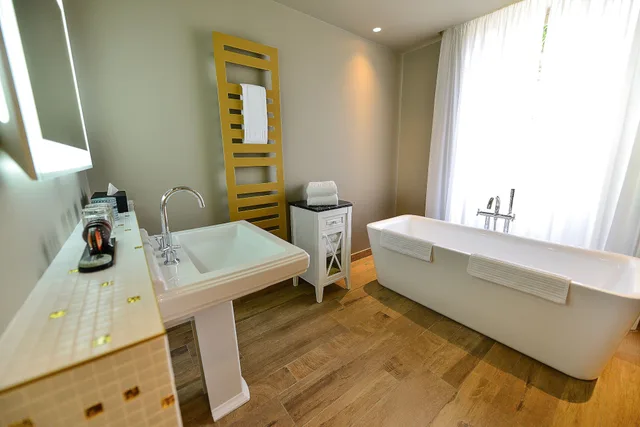 Deluxe, King Bed, LE CHATEAU D'AUDRIEU 9/10
