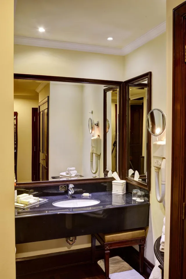 غرفة ديلوكس بسريرين منفصلين، Pearl Continental Hotel Lahore 8/8