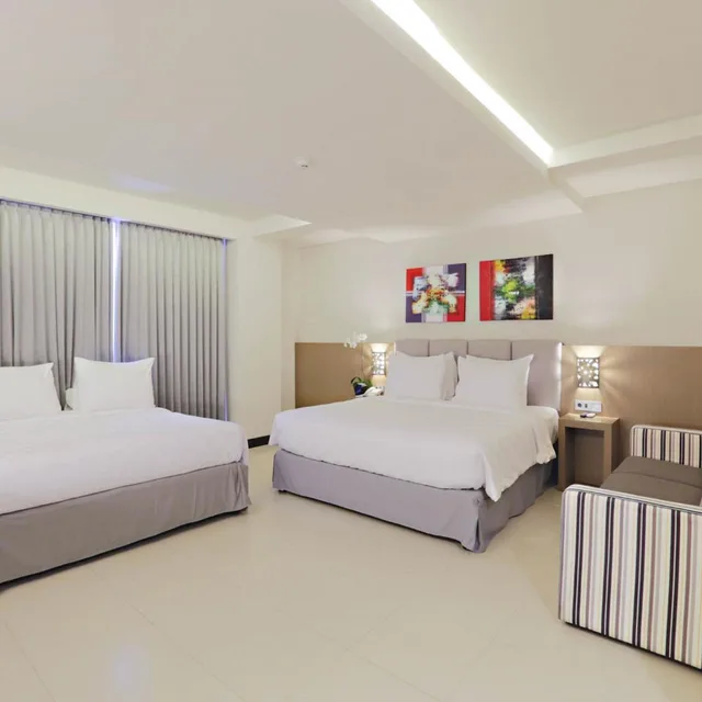 جناح عائلي، Euphoria Hotel 1/6