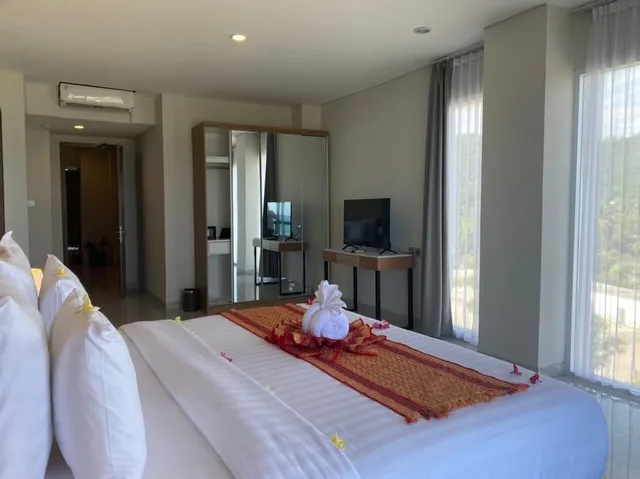 جناح جونيور، Raja Hotel Kuta Mandalika Resort & Convention 1/8