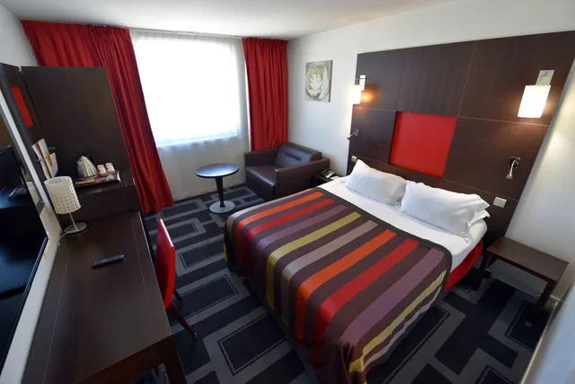 غرفة قياسية بسرير فردي، Holiday Inn Dijon 5/10