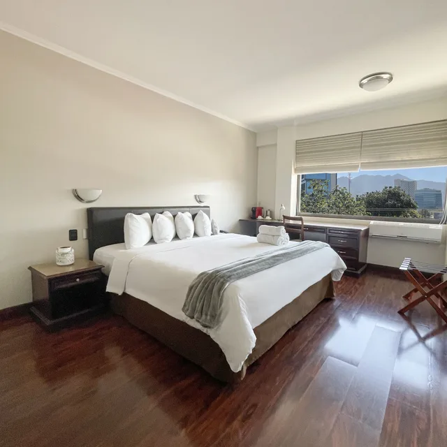 Executive, King Bed, Parque Del Lago Hotel 5/7
