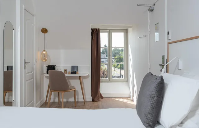 Feature, Suite, Queen Bed, Sofa، Hotel la Clef des Chateaux 2/2
