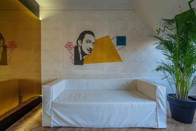 جناح بسرير كينج مع أريكة، Platforma Design Hotel 5/9