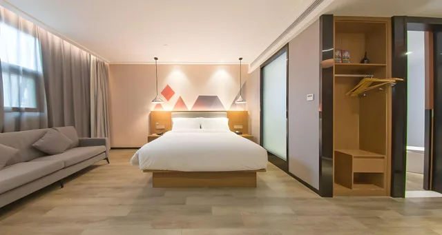 غرفة ديلوكس بسرير كينج، Borrman hotel (Shanghai Pujing Road) 1/1