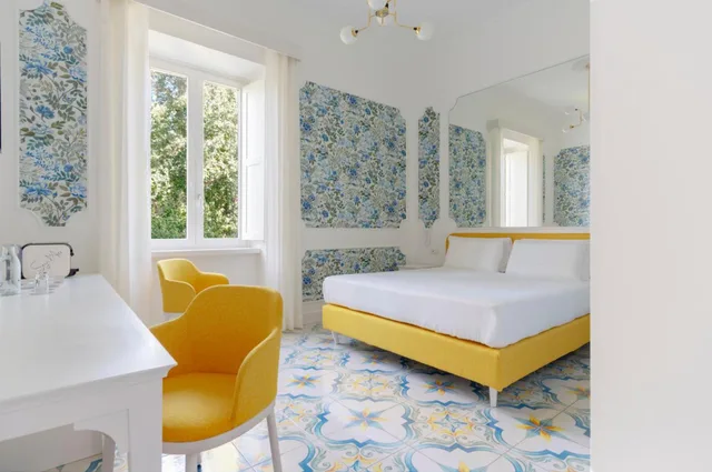 غرفة ديلوكس بسرير كوين، Relais Correale Rooms And Garden 1/6