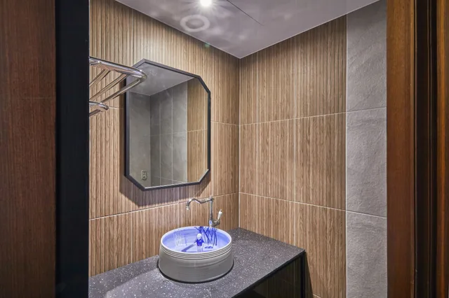 Imperial, Suite, 2 Double Beds, 2 Futon Beds, Garden View, Kolon Hotel Gyeongju 7/10