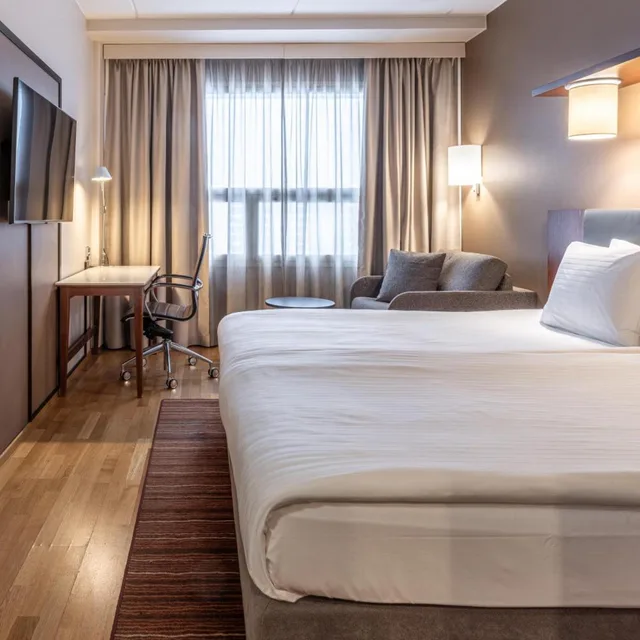 غرفة سوبيريور عائلية بسرير كينج، Holiday Inn Tampere Central Station 2/3