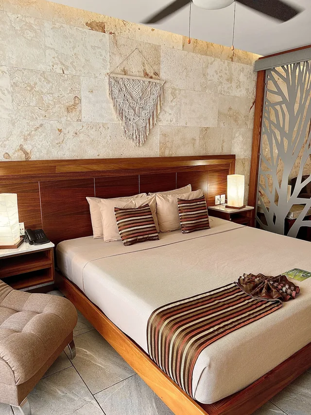 جناح بسرير كوين مع أريكة، Grand Fifty Suites 6/10
