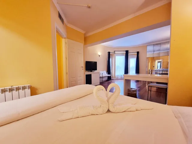 جناح بحوض جاكوزي، Hotel Canali, Portofino Coast 1/5