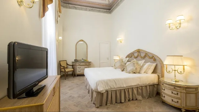 جناح ديلوكس، Eitch Borromini Palazzo Pamphilj 4/9