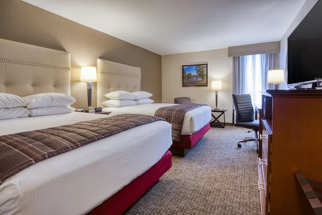 غرفة ديلوكس بسريرين كوين، Drury Inn and Suites St Louis Fairview Heights 1/4