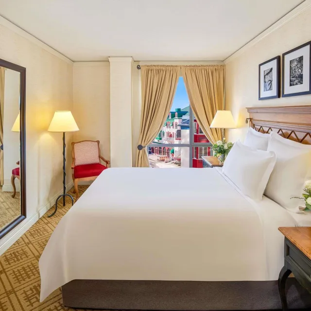 جناح بسرير كوين بغرفة نوم واحدة مع أريكة، Fairmont Tremblant 2/4