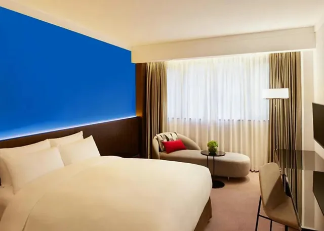 غرفة بريميير بسرير كينج، Prince Hotel Hong Kong 1/2