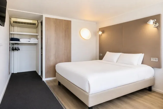 غرفة قياسية بسرير مزدوج، CAMPANILE BEAUNE 2/10