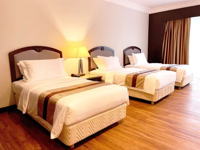 غرفة ديلوكس عائلية ثلاثية بثلاثة أسرّة، Grand Darul Makmur Hotel Kuantan 5/6
