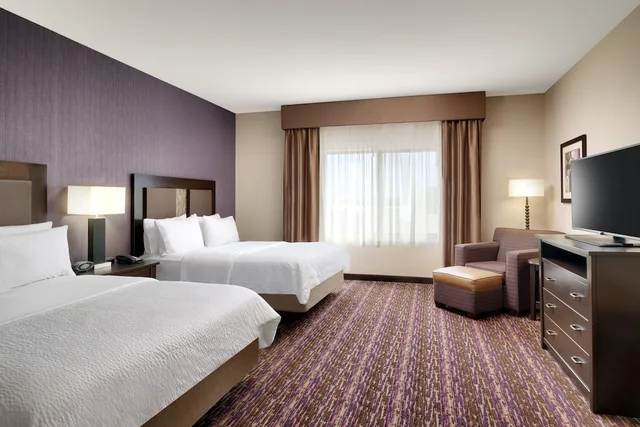 غرفة قياسية بسريرين كوين لذوي الإعاقة، Holiday Inn Express And Suites Billings 3/8