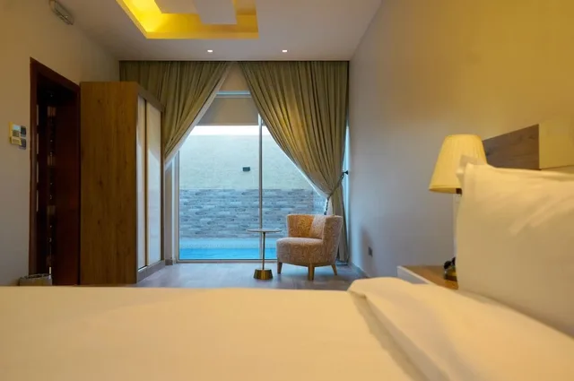 1 Bedroom, Family, Villa, Queen Bed, Pool View, Pool Side، Talah Resort 2/9