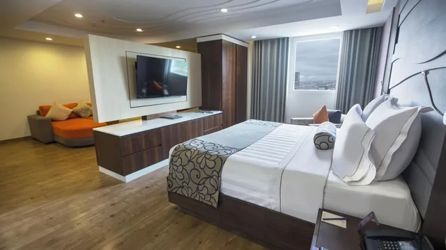 لوفت جونيور، Hs Hotsson Hotel Queretaro 1/7