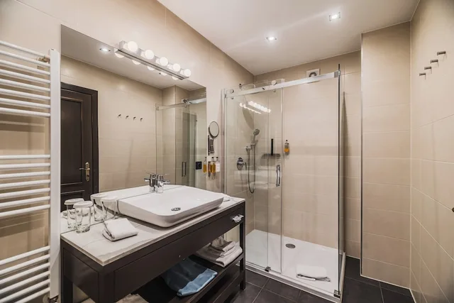 غرفة سوبيريور بسرير مزدوج بشرفة، Hotel Republique 9/10