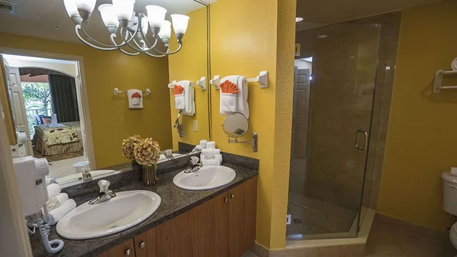 جناح ديلوكس بسرير كينج بغرفة نوم واحدة، Mizner Place At Weston Town Center 7/10