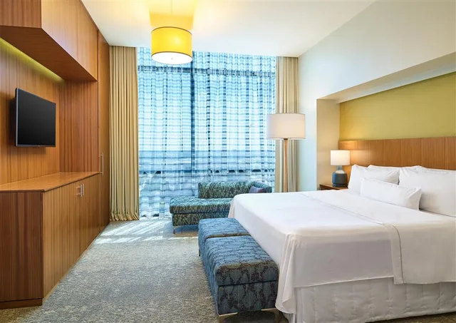 Deluxe, Double Bed, The Westin Galleria Dallas 2/4