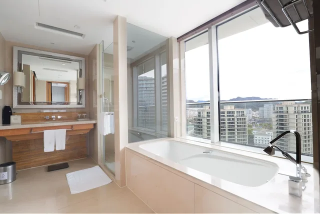 1 Bedroom, Club, Suite, Double Bed, Garden View, SHERATON QIANDAO LAKE RESORT 3/3