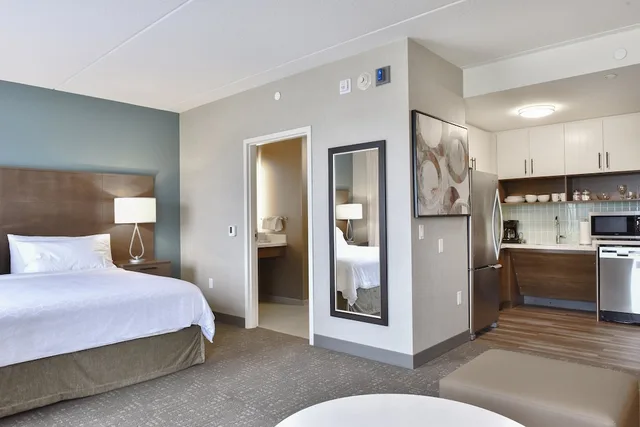 جناح استوديو بسرير كينج بمطبخ لذوي الإعاقة، Staybridge Suites Waterloo - St. Jacobs Area 2/5