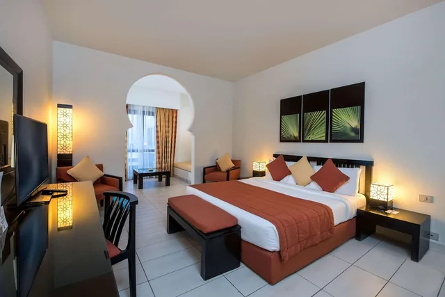 غرفة كومفورت بسرير كينج بإطلالة على الحديقة، Sentido Reef Oasis Senses Resort 1/8