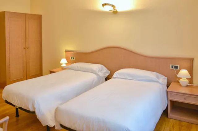 غرفة متصلة عائلية بسرير كوين وسريرين منفصلين بغرفتي نوم، HOTEL VILLA BELVEDERE 2/4
