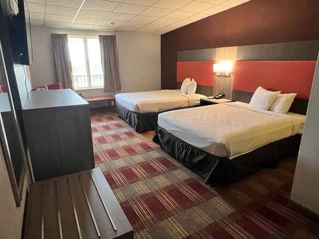 غرفة بسريرين كوين، Countryside Suites Kansas City Independence I 70e Sports Complex Hotel 2/3