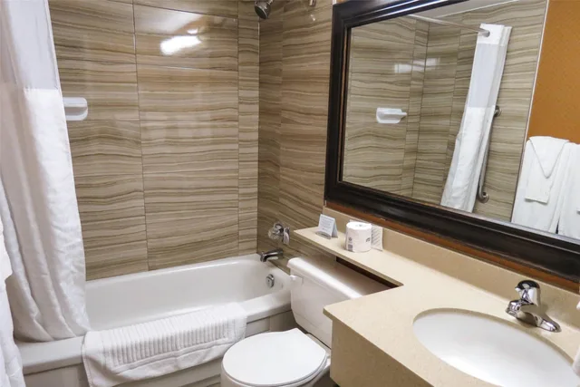 غرفة بسريرين كوين، Comfort Inn Dartmouth, NS 4/4