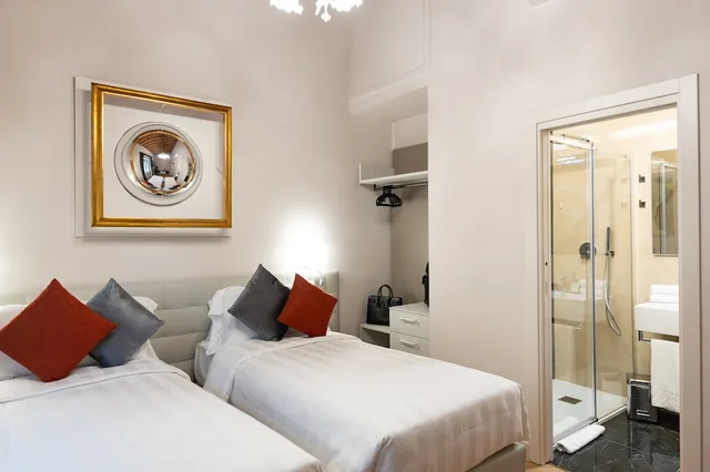 2 Bedrooms, Apartment, King and Twin Beds, 2 Bathrooms, Sofa، Kairos by Florence Art Apartments 2/10