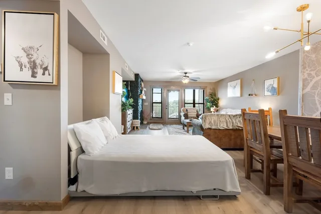 Condo, 1 Bedroom, Murphy Bed, 2 Queen Beds, Lake View, Sofa، Indian Point Lodge Amp Condominiums 2/5