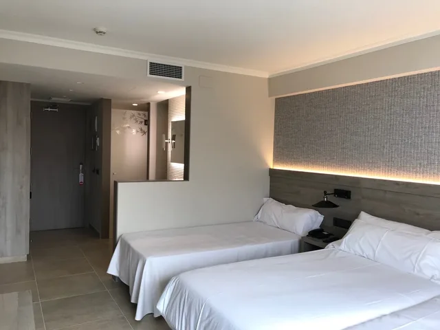 Triple Room Premium, Metropol Hotel 1/2