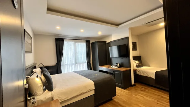 غرفة ديلوكس ثلاثية بإطلالة على البحر في الملحق، FERMAN HOTEL 5/5
