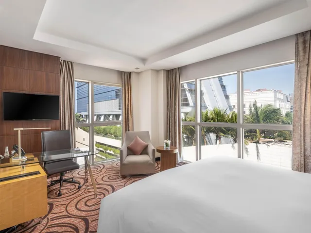 Superior, King Bed, Sea View, City Tower, The Venue Jeddah Corniche 2/5