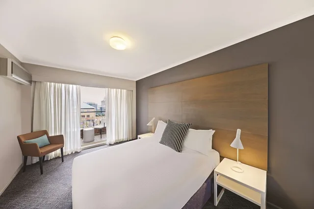 شقة بسرير كينج وسريرين منفصلين بغرفتي نوم، Adina Apartment Hotel Sydney Surry Hills 3/16